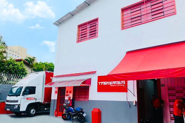 guarda-móveis transmani